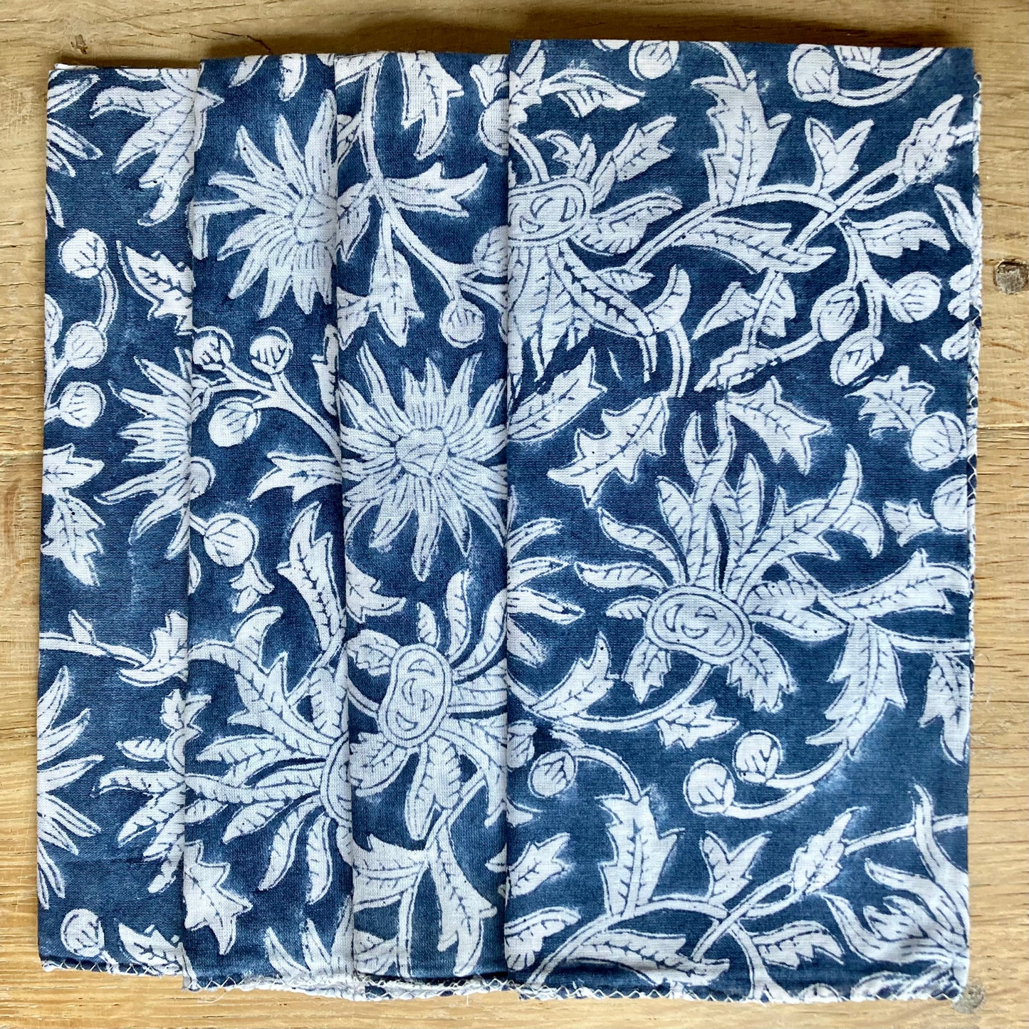Servetten Verwoven WIt op Blauw