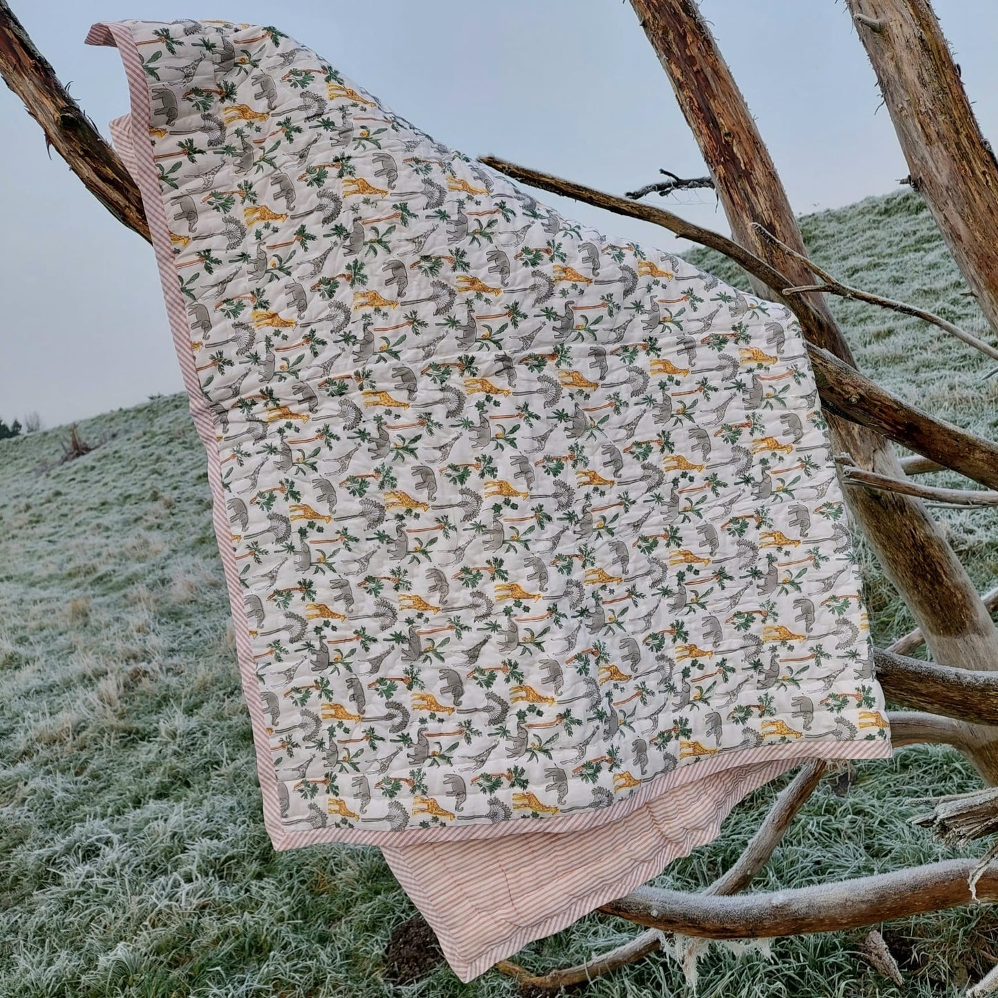 Babyspeelkleed Safari