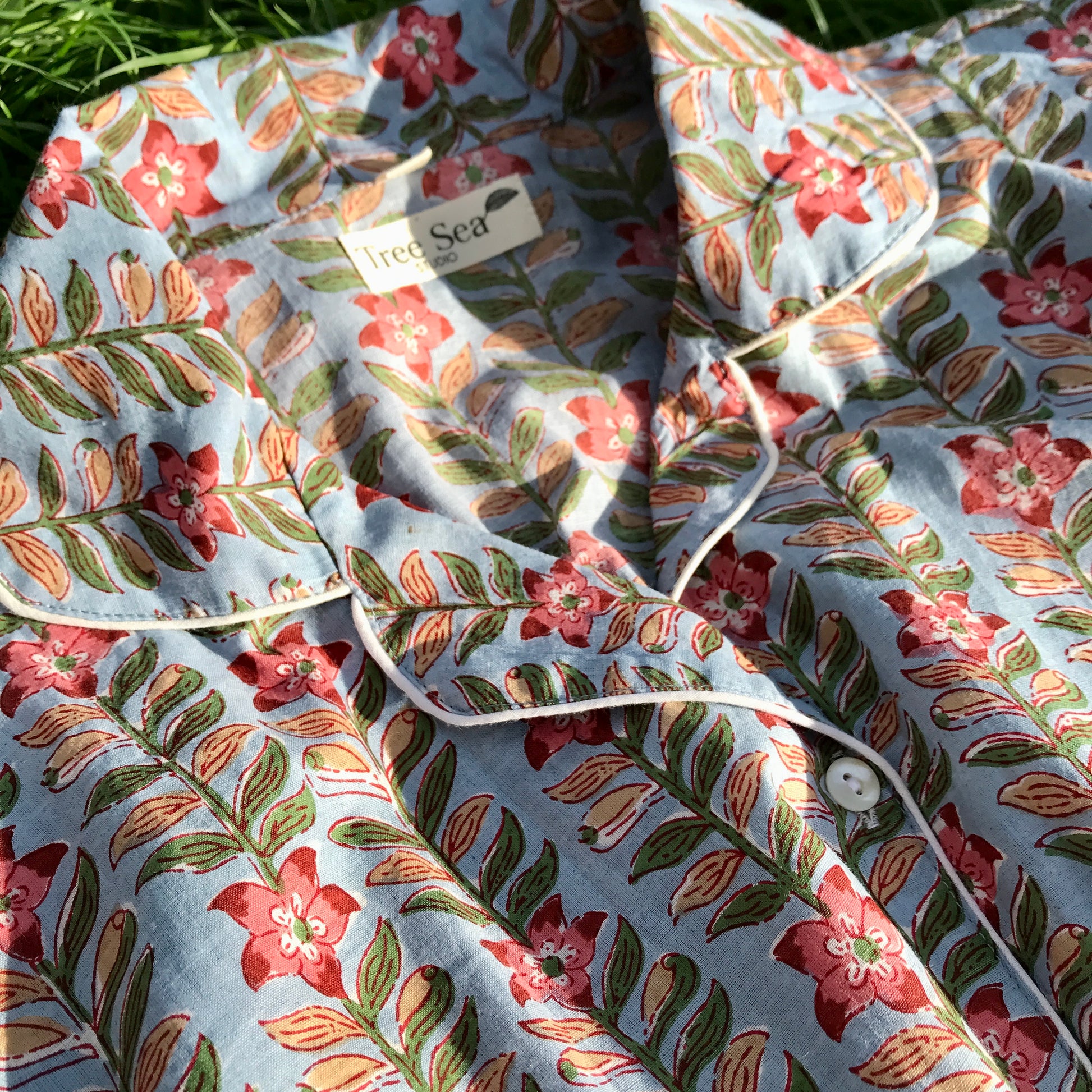 women cotton pyjama blue and pink floral design
